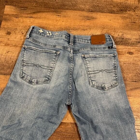 Lucky Brand Sweet Straight Jeans Embroidered Flowers Size 6 Distressed Hem READ - Picture 8 of 14